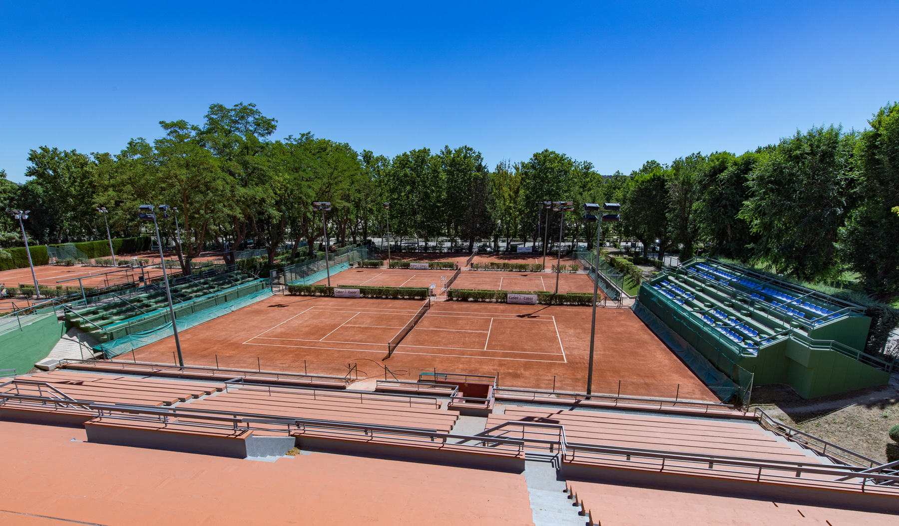 Pistas de tenis del Club de Campo Villa de Madrid. 