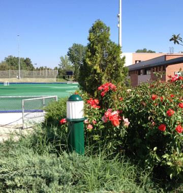 Nueva iluminación en el parking de hockey.