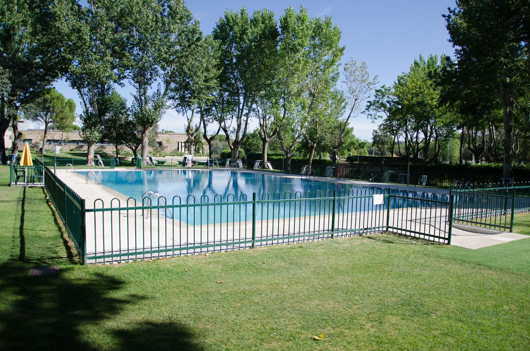 Piscina del Club de Campo Villa de Madrid.