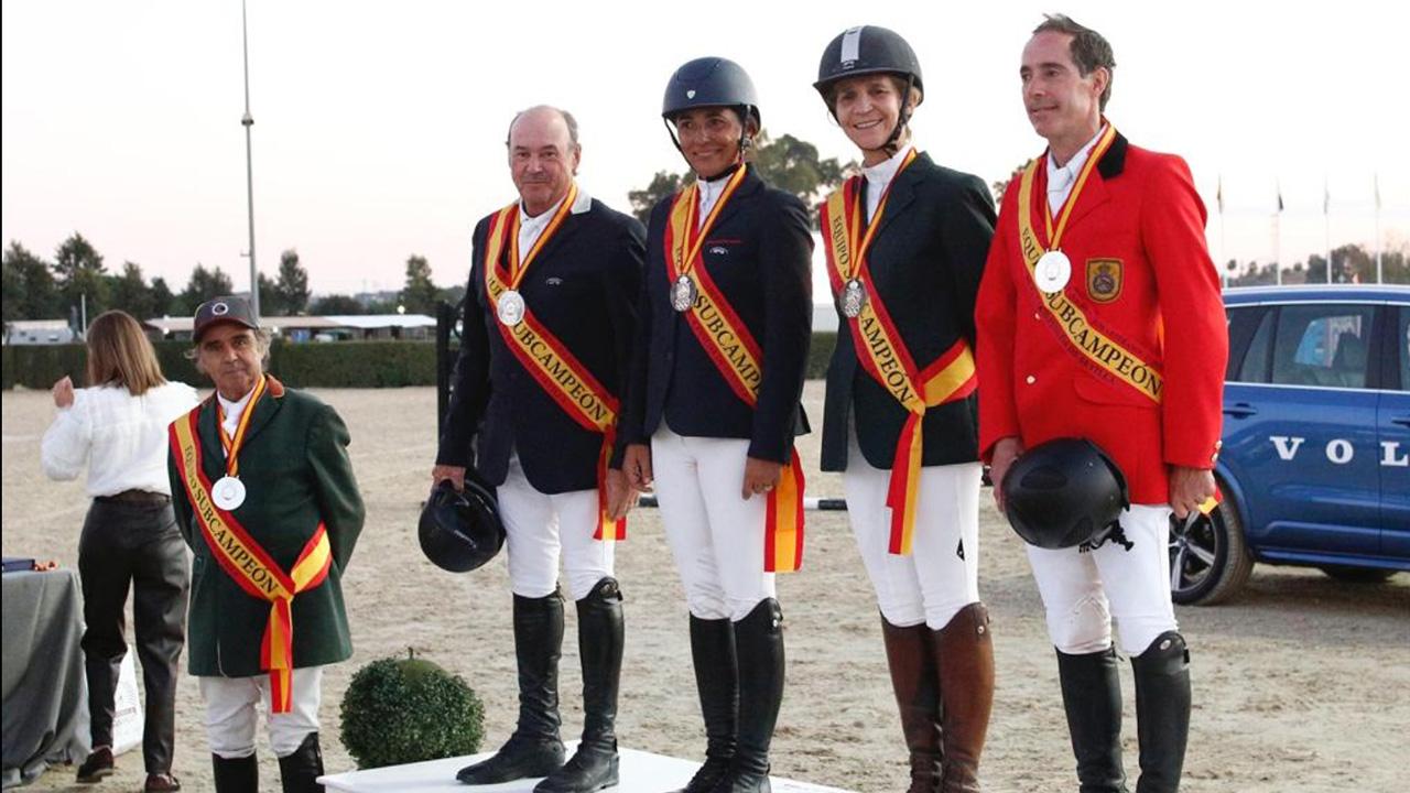 Plata en el Campeonato de España de jinetes veteranos