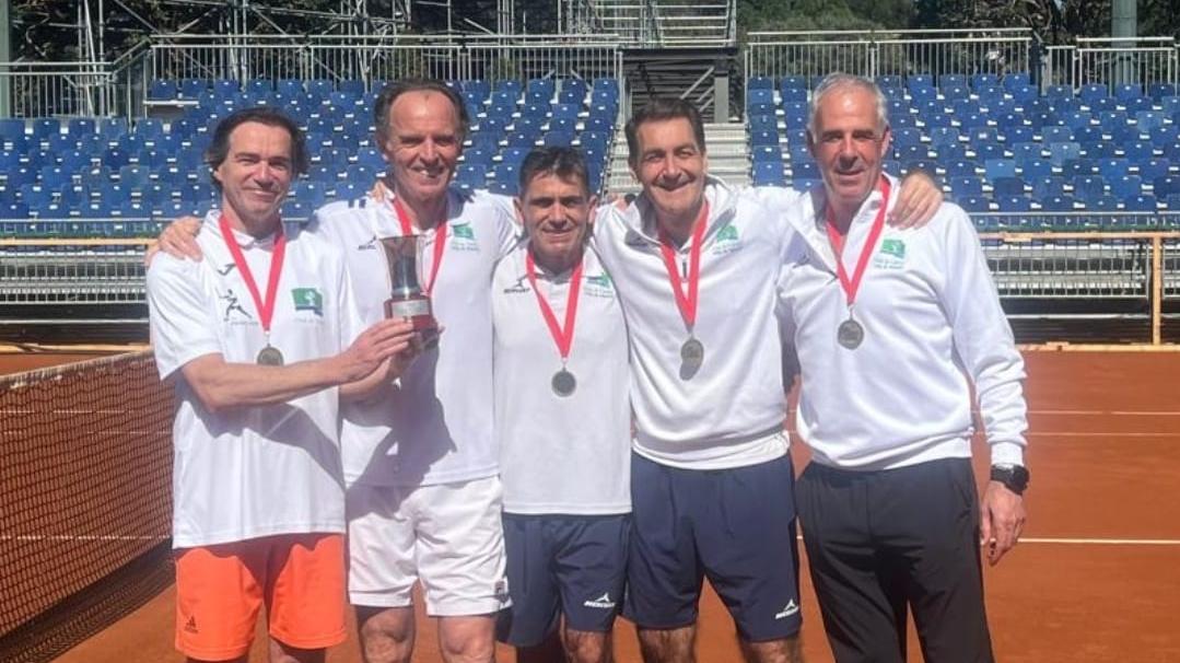 El equipo CCVM de tenis campeón de España +55.
