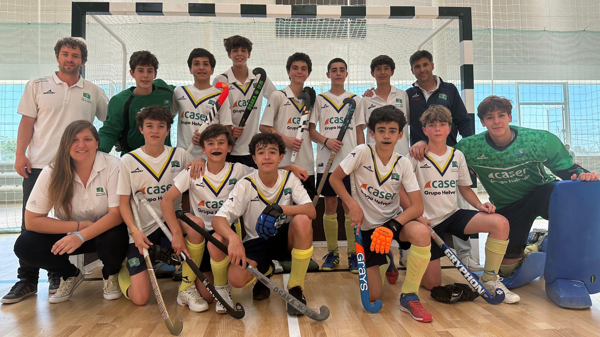 Equipo CCVM bronce en el Campeonato de España infantil de hockey sala.