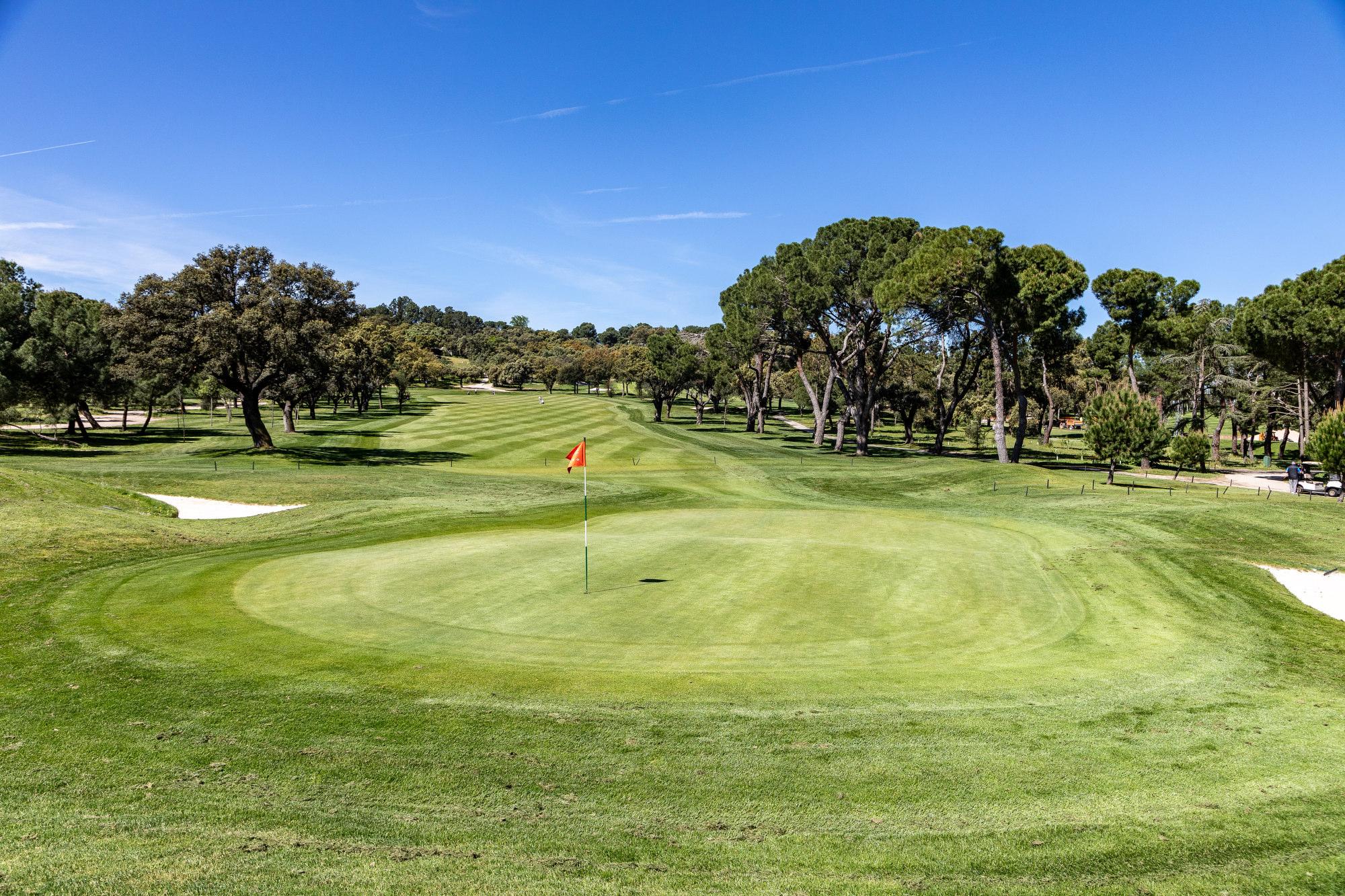 Hoyo 1 del Recorrido Negro de golf. Foto: Miguel Ángel Ros / RCCVM