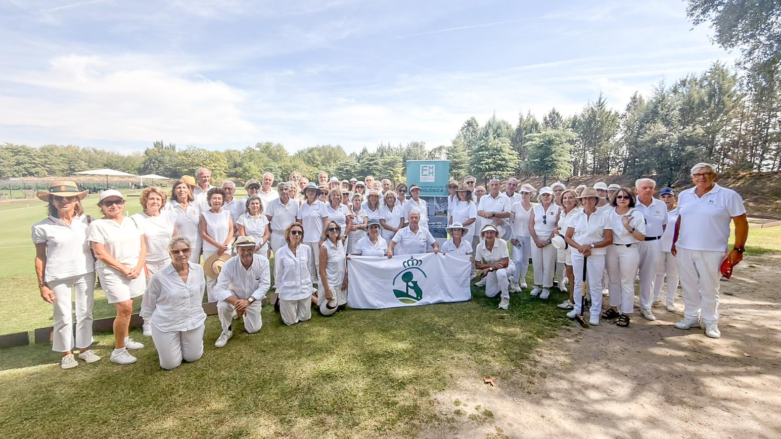 Imagen de grupo de los participantes en el Torneo benéfico de croquet 2026. Foto: Diego Restrepo