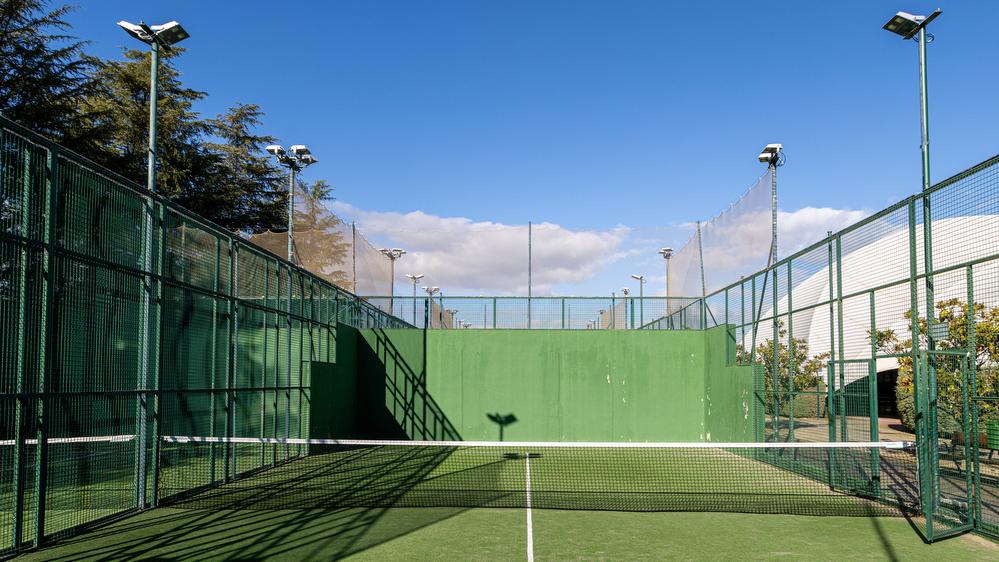 Pista de pádel del Real Club de Campo Villa de Madrid. Foto: Miguel Ángel Ros / RCCVM
