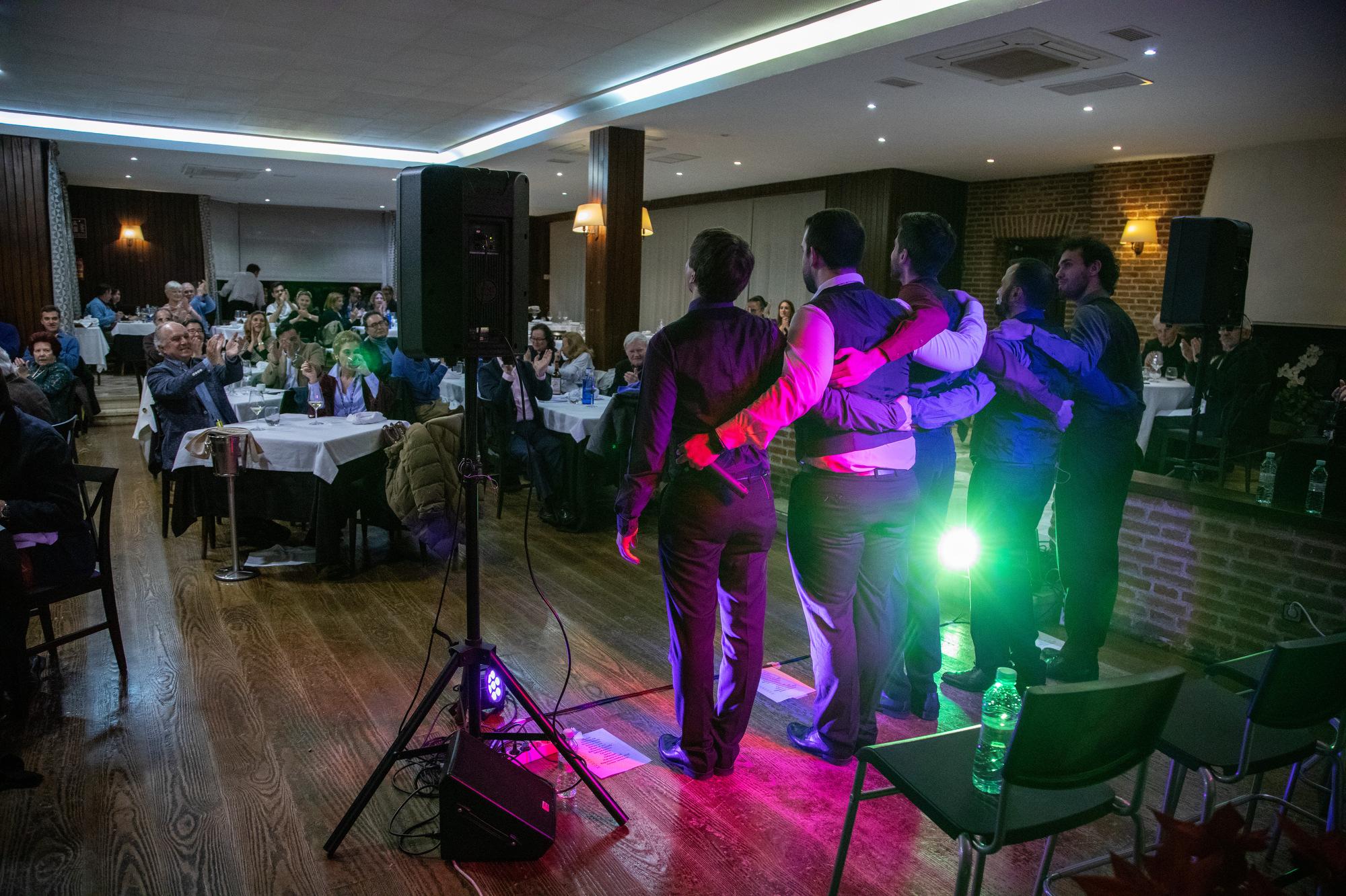 Galería de imágenes Cena-espectáculo Dimensión Vocal