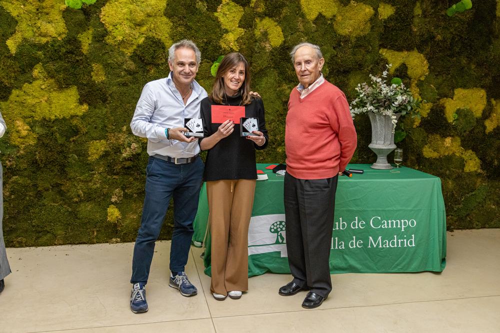 Los ganadores CCVM y el delegado.