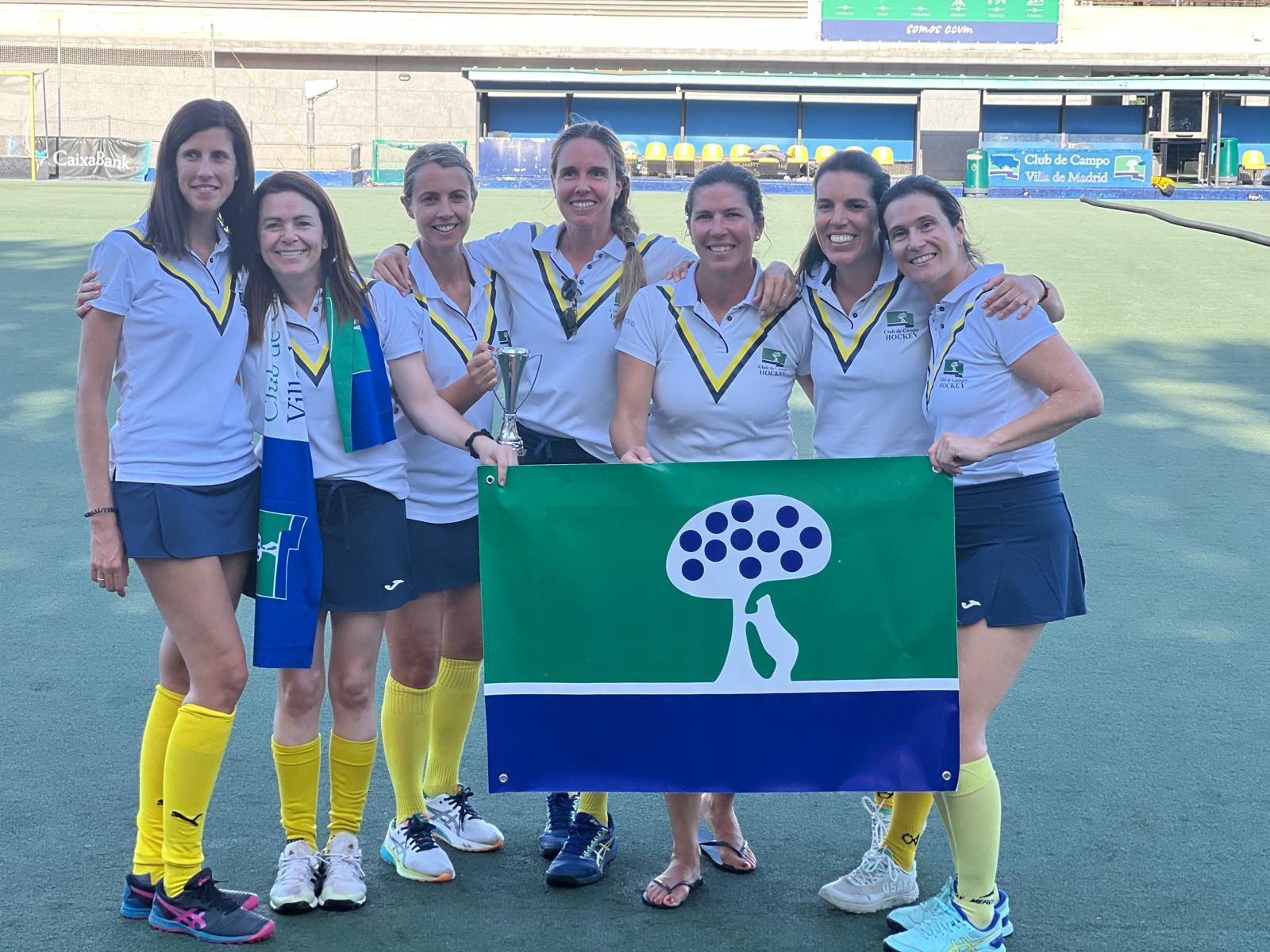 Campeonas del II Torneo de Correspondencia de hockey sobre hierba.