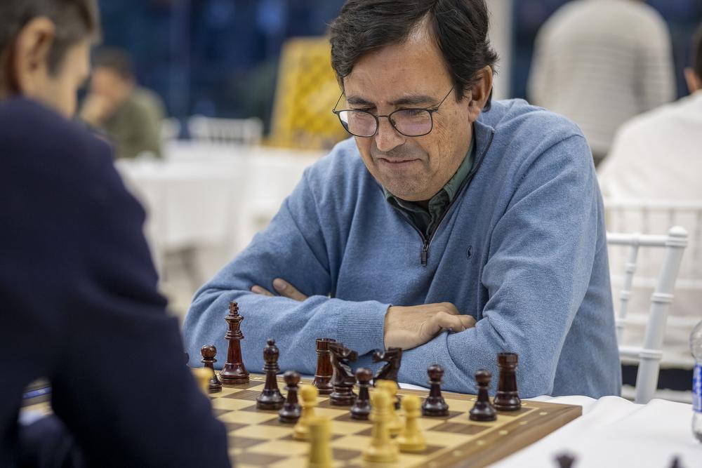 Nuestro campeón, Francisco Perteguer, en plena concentración.