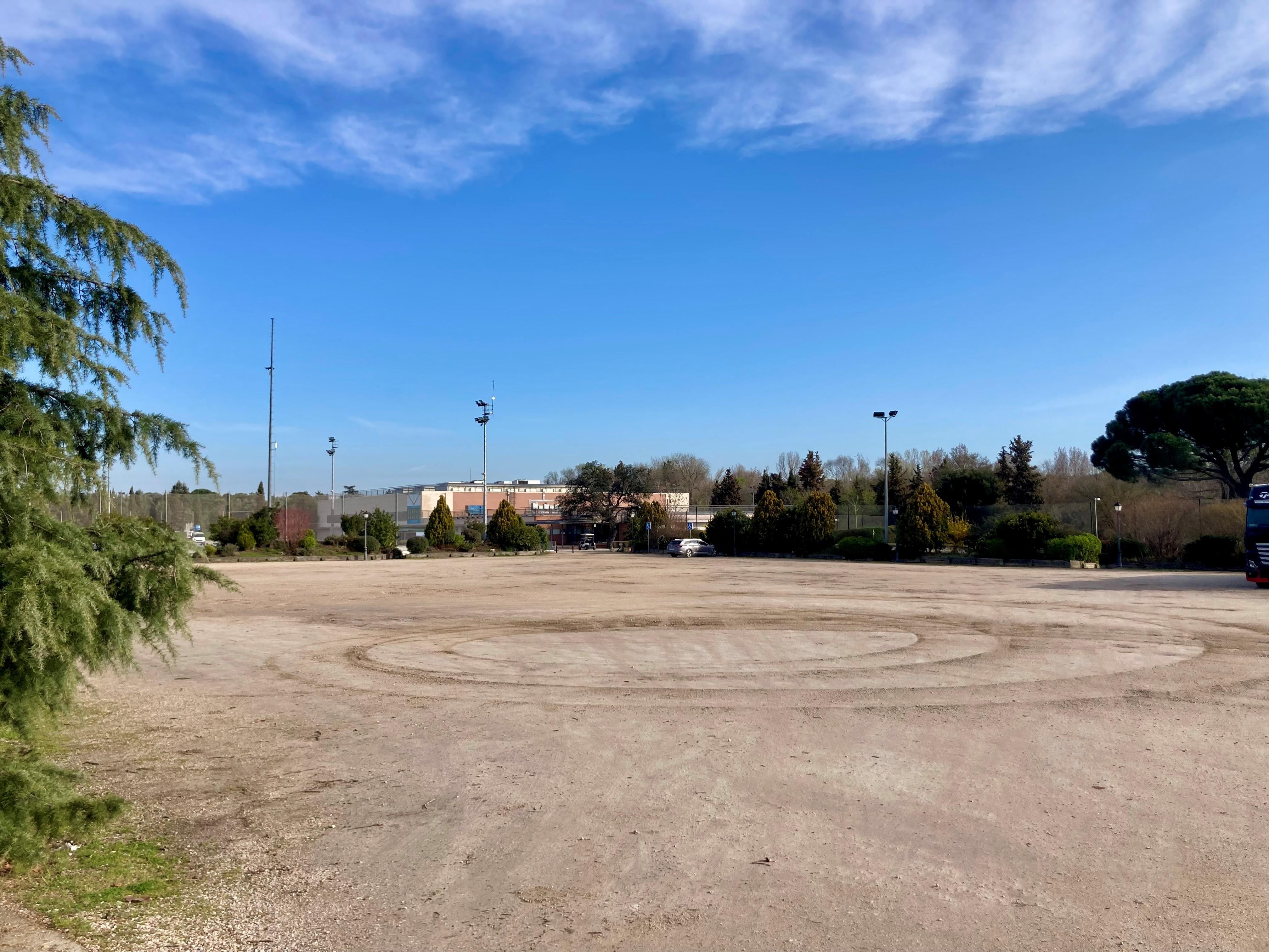 Aparcamiento del campo 1 de hockey.