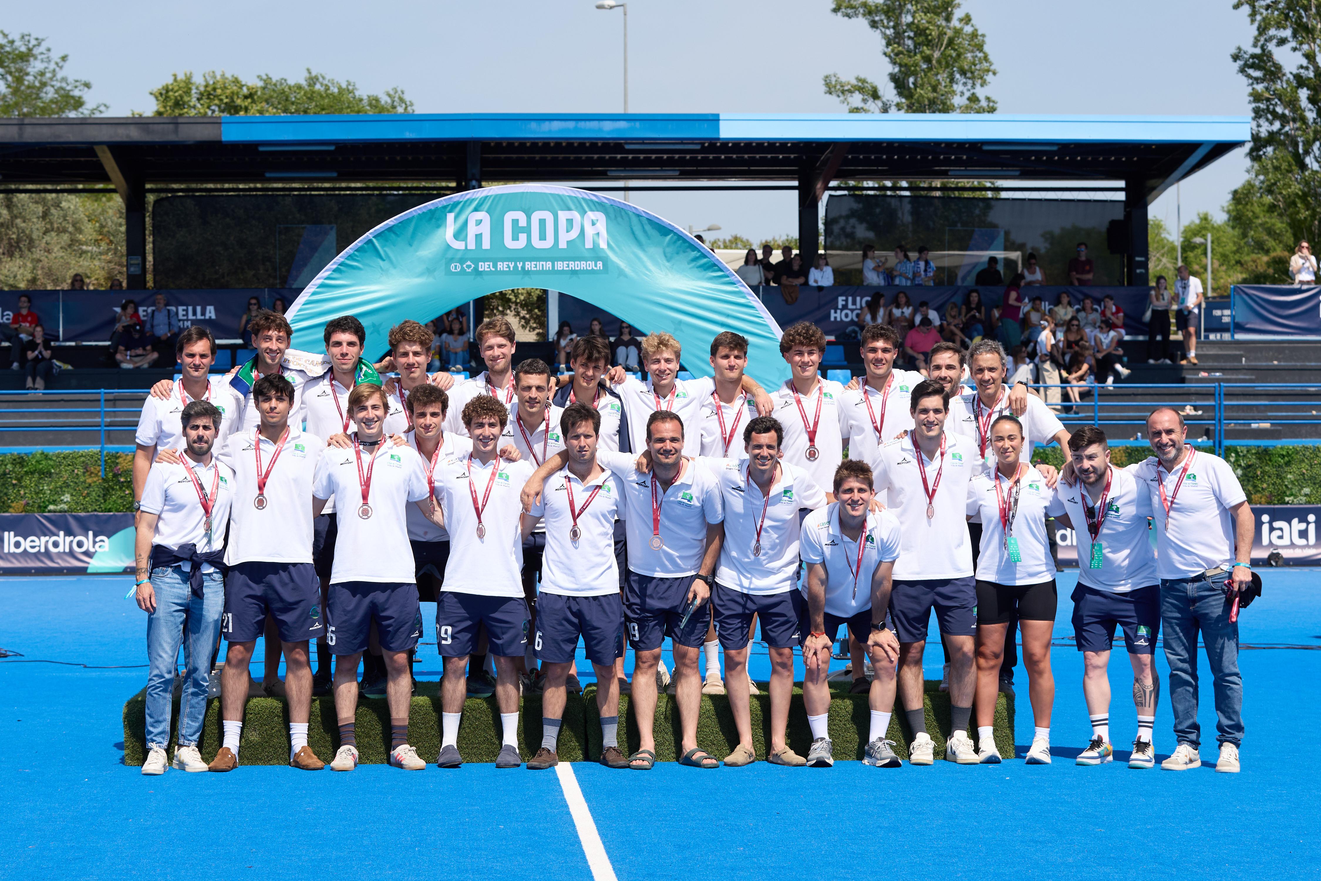 Nuestro conjunto masculino, con el bronce en la Copa del Rey.
