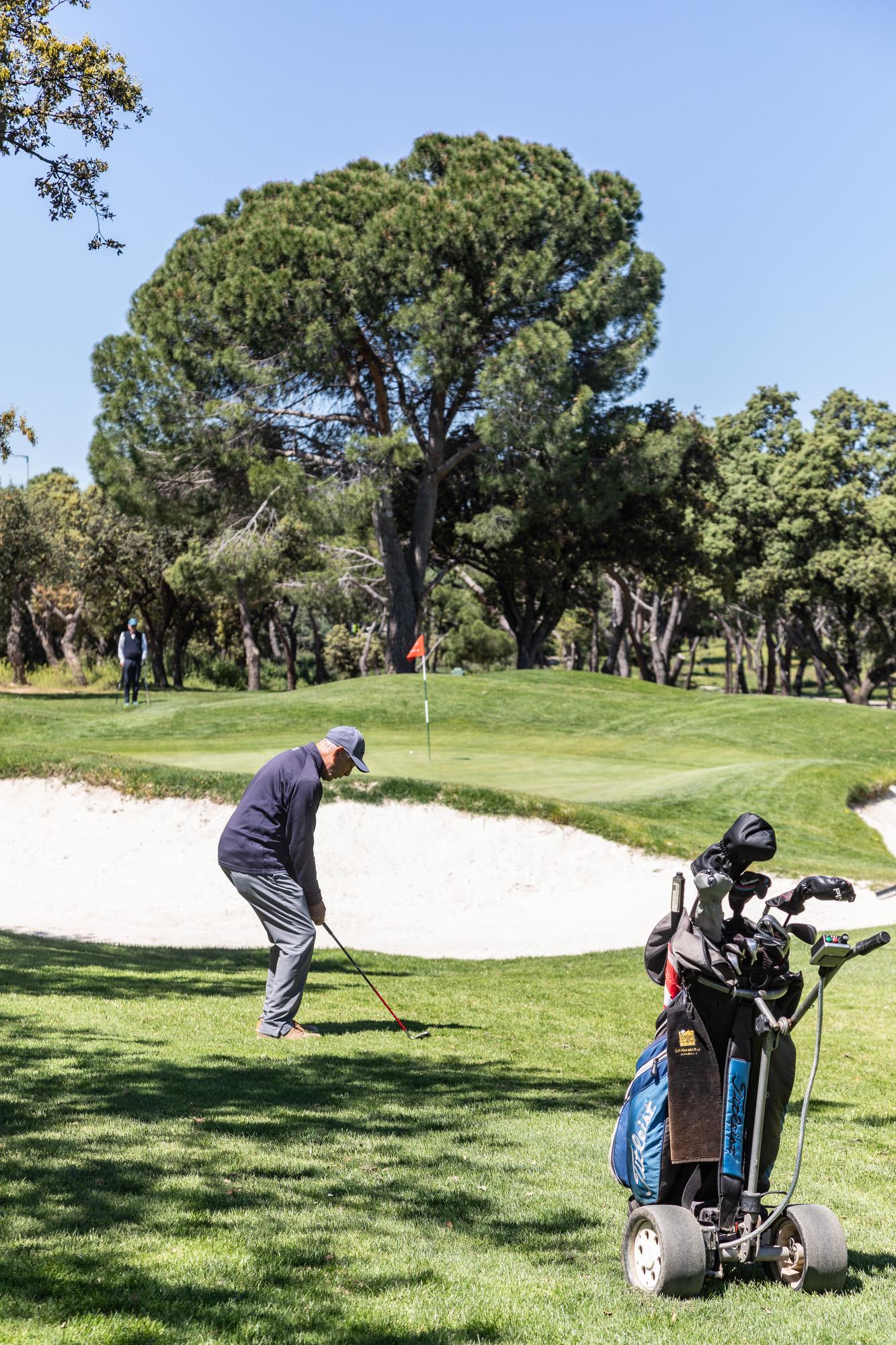 Golfista en el hoyo 17 del Recorrido Negro del RCCVM. Foto: Miguel Ángel Ros /RCCVM