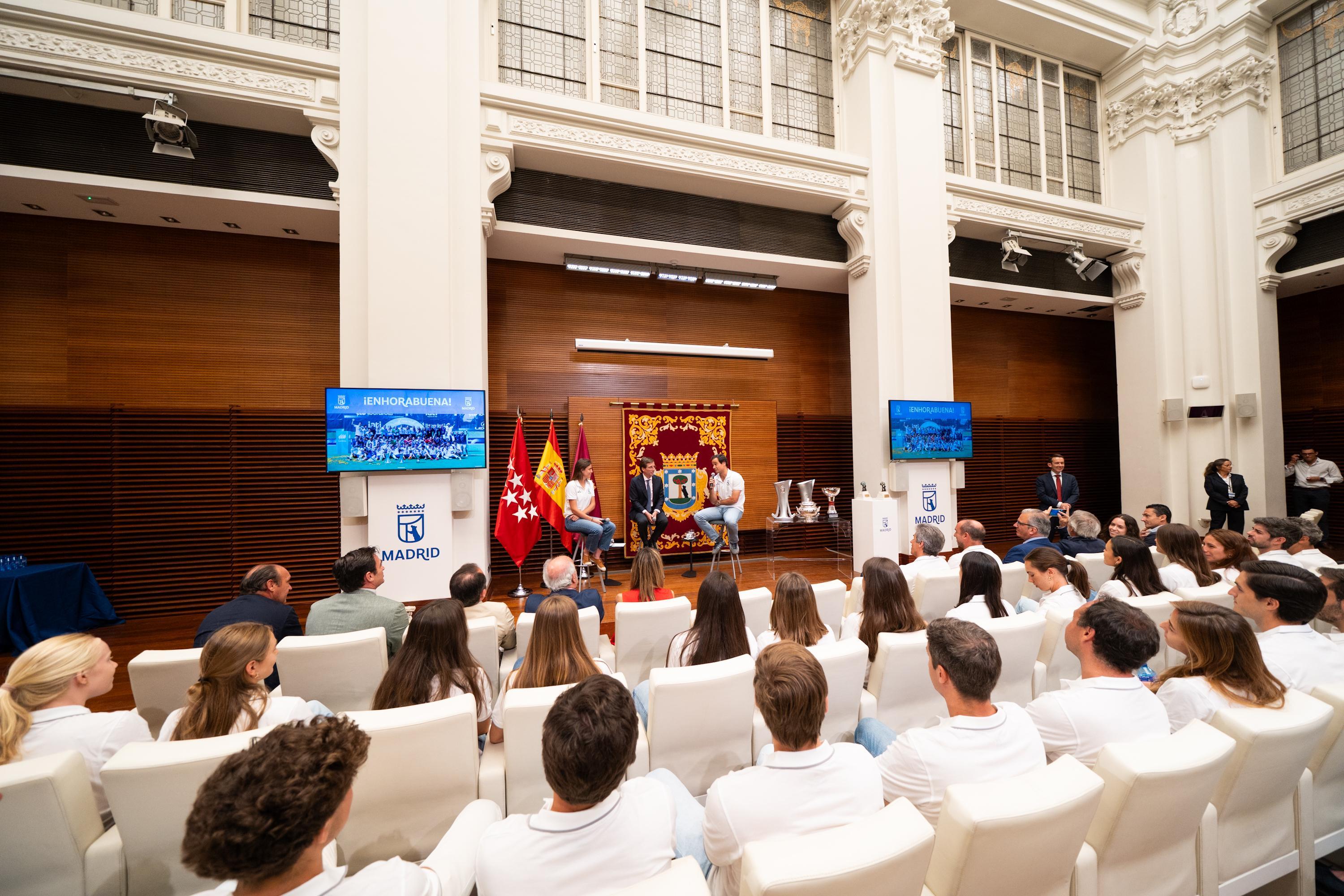 Momento del acto en el Ayuntamiento de Madrid.