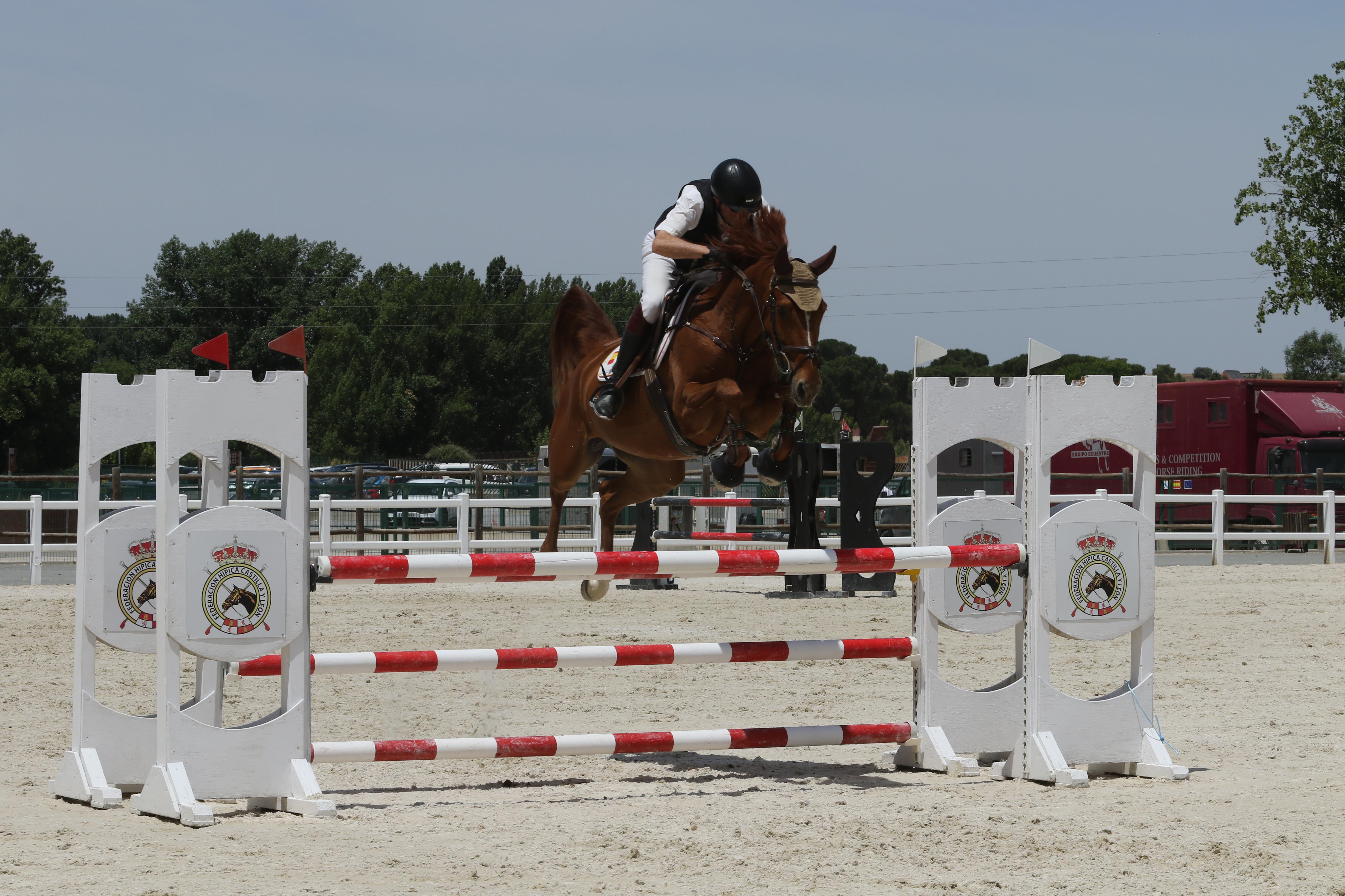 Juan Luis Castillejo y Darbella de Mancy, durante la prueba de 1,10 m.