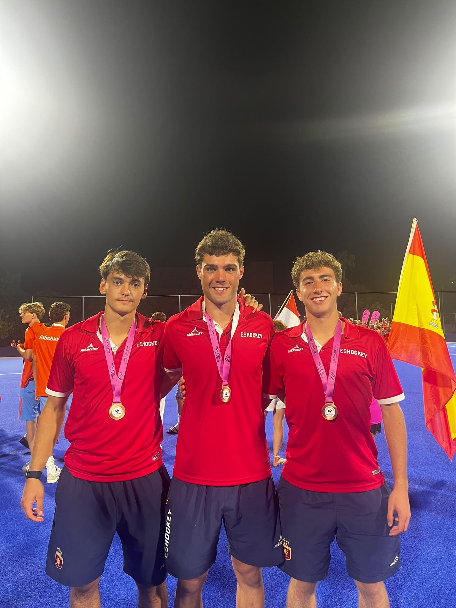 Andrés Medina, Diego Palomero y Mateo López-Nieto, con el bronce sub-21.
