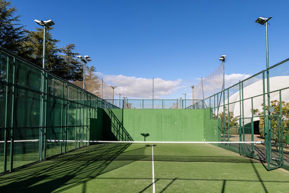Pista de pádel del Real Club de Campo Villa de Madrid. Foto: Miguel Ángel Ros / RCCVM